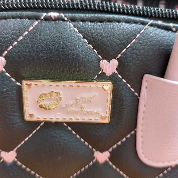 Betsy Johnson cross body - Picture 3 of 4